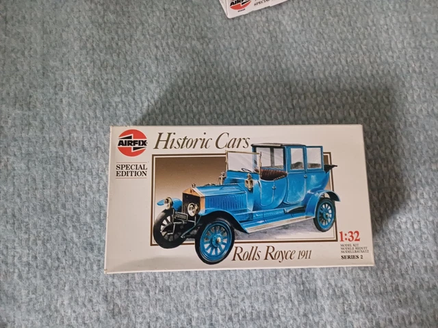 AIRFIX FORD 3 Litre Gt Model Voiture Plastique Kit 1:32 Ref. 03408 MIB