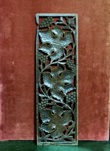 Pierced grape vine wood carving panel - Antique french architectural salvage 16"