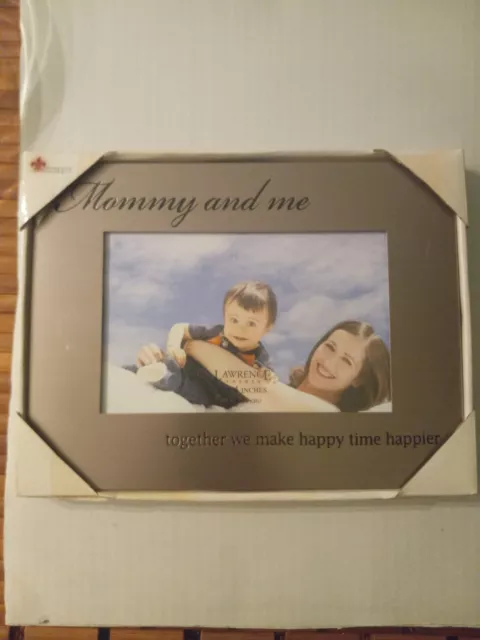 Picture Frame 4x6 "Mommy and Me" Lawrence Frames