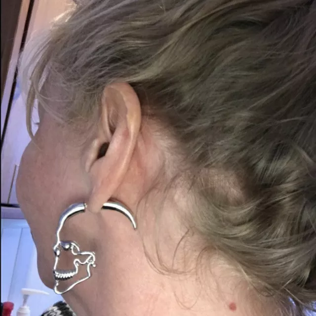 Earrings Skull Head Stud Fashion Punk Hollow Personalized Earring Back Hanging
