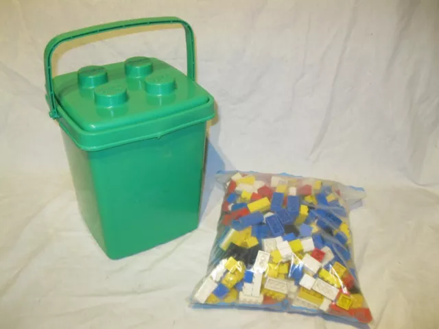 LOT LEGO STORAGE BOX BOÎTE DE RANGEMENT + 1kg VRAC BRIQUES 2x2 2x3