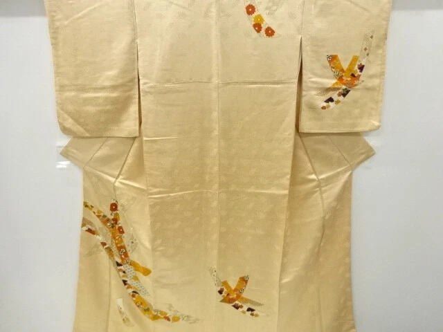 38713# Japanese Kimono / Antique Kimono / Embroidery / Flower & Classical Pa