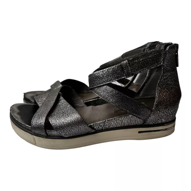 Eileen Fisher Shoe Sally Sandal  Women's Size 8.5 Silver Metallic Sandals