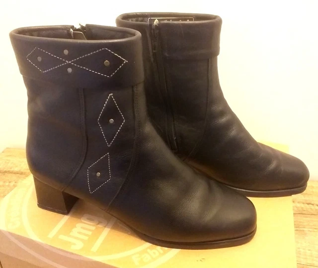 Bottines noires, pointure 40, en excellent état