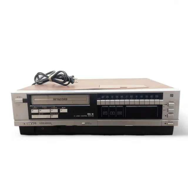 Sanyo VCR4500 Beta Betamax Video Cassette Recorder As Parts Only