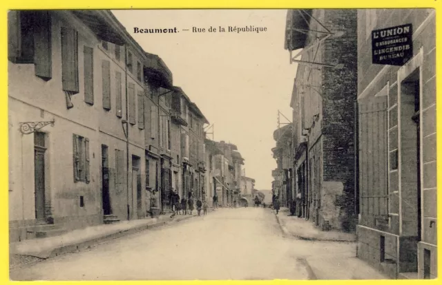 cpa BEAUMONT de LOMAGNE (Tarn et Garonne) Rue de la RÉPUBLIQUE Assurance L'UNION