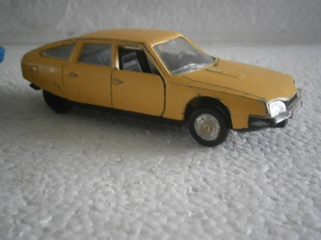 Scale model Citroën Type 23 Truck from 1936 - All PYRENEES