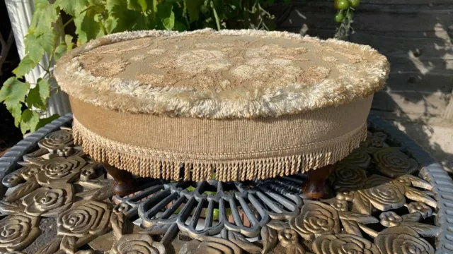 Beautiful Vintage Small Wooden Padded Footstool (C1)