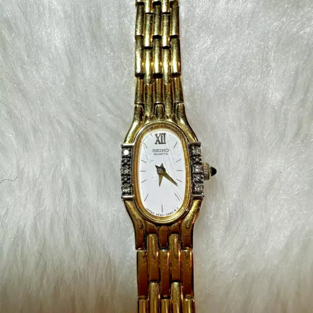 VINTAGE SEIKO LADIES Quartz Watch Gold Tone B5653.F Diamonds Oval Face ...