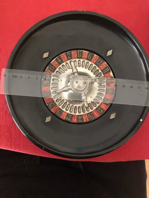 Roulette ancienne jeu de casino  bakélite et métal