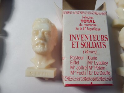 port offert pour la FRANCE TOTAL GLOIRES DE LA REPUBLIQUE avec boite FOCH port offert pour la FRANCE TOTAL GLOIRES DE LA REPUBLIQUE avec boite FOCH
