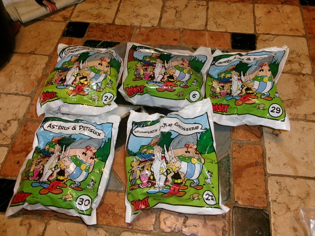 Gros Lot De Figurines McDonald's Et Quick - Environ 70 Pièces - Années 80/90