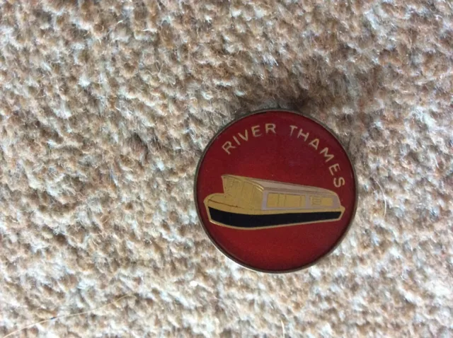 River Thames Badge