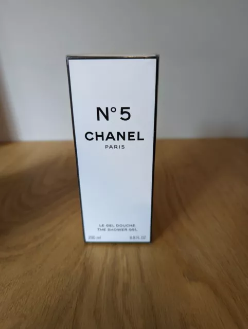 chanel no 5 the shower gel...200ml...new/sealed💗💕