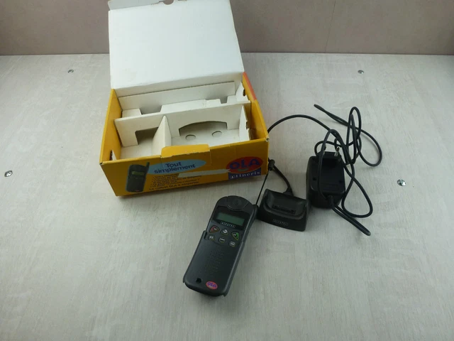 Téléphone Mobile OLA Vintage (Siemens 105) – Pour Pièces – Avec Son Coffret