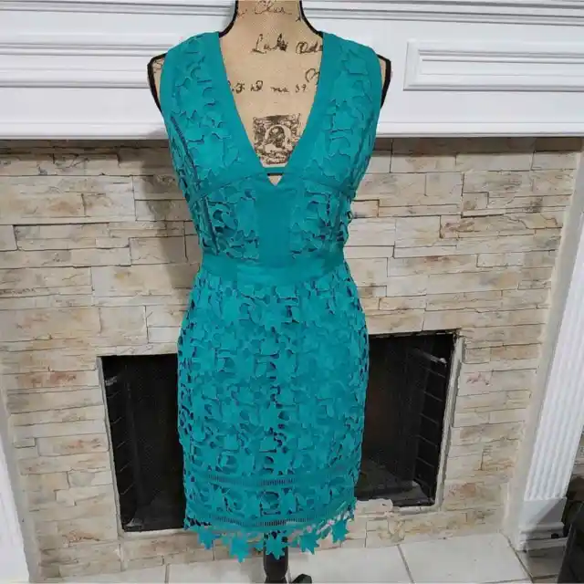 Adelyn Rae green lace overlay Sleeveless dress size small