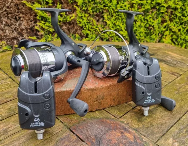 2 X CARP RUNNER REELS LOADED WITH 10LB Line 2 BITE ALARMS