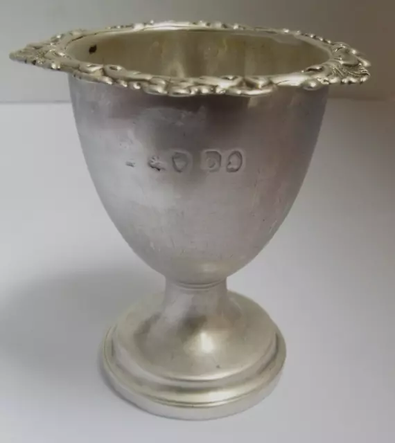 Lovely Rare Genuine Antique Georgian 1829 Solid Sterling Silver Crested Egg Cup