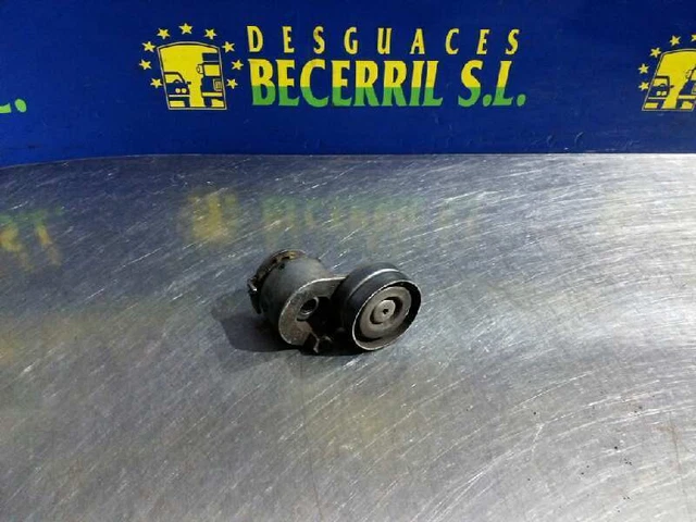 galet tendeur pour RENAULT SCENIC II 1.9 DCI (JM0G JM12 JM1G JM2C) 2003 1587141