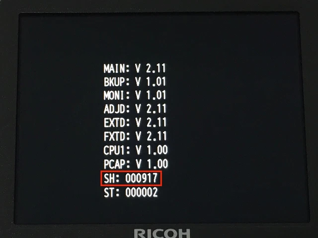 917 shots! [Almost MINT] RICOH GR DIGITAL IV 10.4MP Digital Camera From JAPAN 2