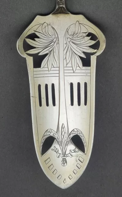 Großer Jugendstil Tortenheber 800er Silber Heber durchbrochen geometrisch (122)
