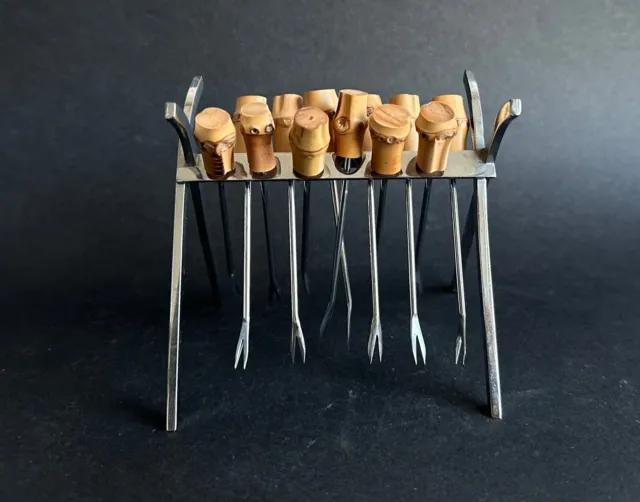 Art Deco Apéritif / Escargots prikkers - Caracol cromado