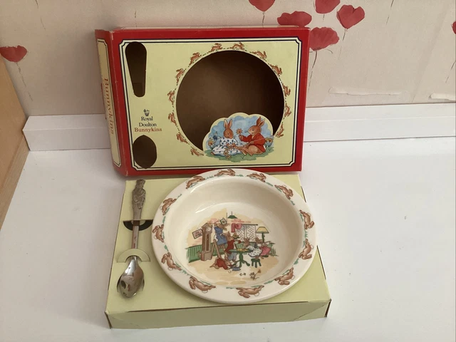 Juego de guardería y cuchara para bebé Royal Doulton Bunnykins con caja original