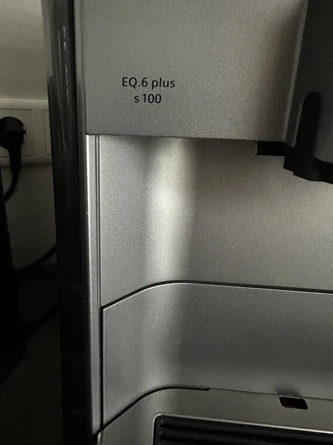 SIEMENS KAFFEEVOLLAUTOMAT EQ6 plus s100 EUR 380,00 - PicClick DE