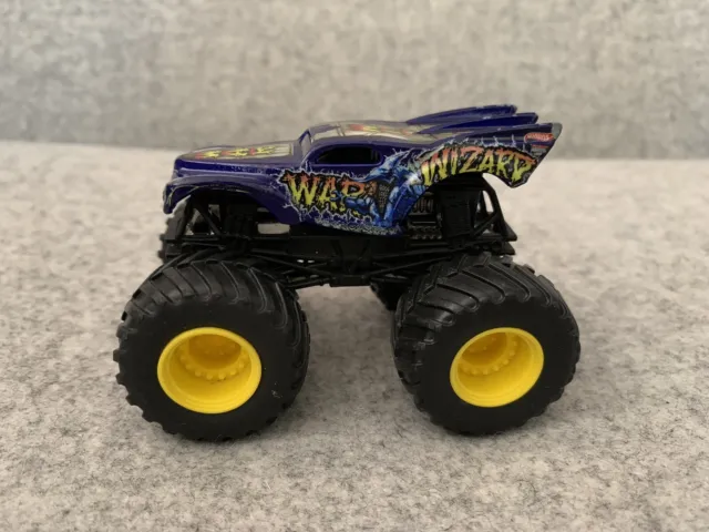 Monster Truck War Wizard 1:64 Hot Wheels Monster Jam Toy Die-cast Kids