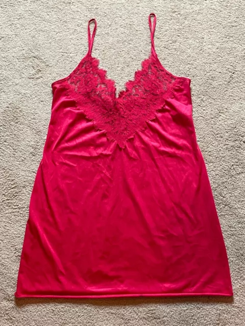 Vintage 70s 80s Lady Cameo Red Nightie Lingerie Short Slip Lacy Lace Nylon USA M