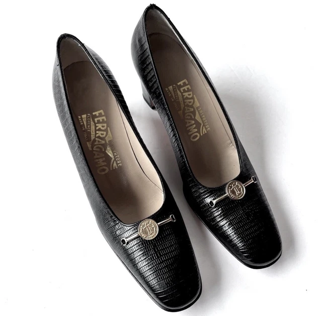 Women’s Vintage Salvatore Ferragamo Black Leather Pumps Heels Narrow 6.5 AAA