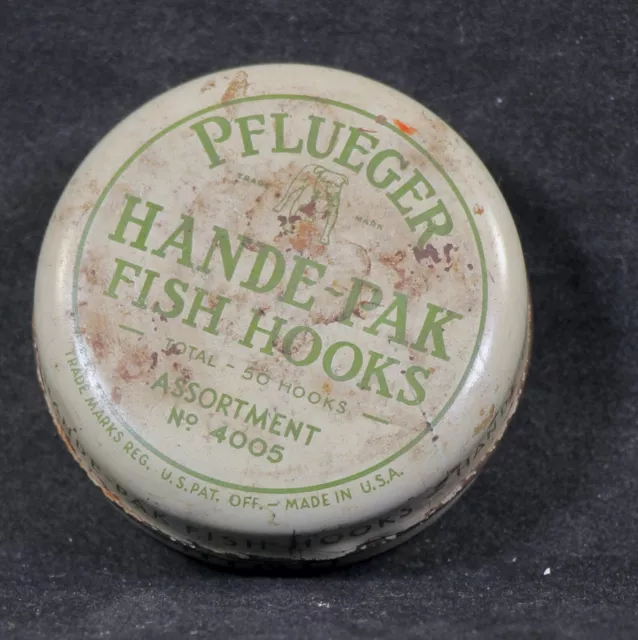VINTAGE PFLUEGER HANDE-PAK FISH HOOKS TIN With Hooks Uncounted
