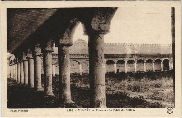 CPA AK MAROC MEKNES Colonnes du Palais du Sultan Flandrin (38029)