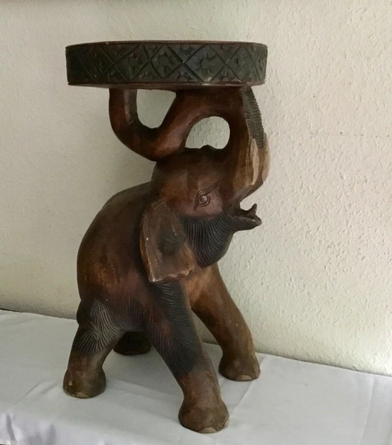 Petit Tabouret Éléphant Ashanti en Bois, 1980s en vente sur