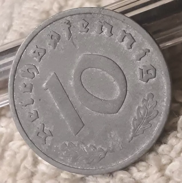 Vintage 1940 ,  WW2 German 10 Reichspfennig , Heavily Circulated With Flaws