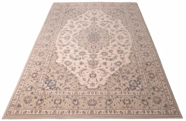 Klassischer Orient Teppich aus Schurwolle | Florales Mittelmotiv | beige grau