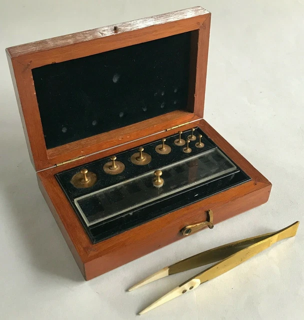 Gewichtsatz Gewichte für Balkenwaage Holz-Etui Münz- Edelmetall- Gold-Waage~1910