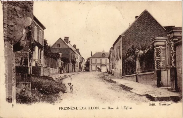 CPA AK FRESNES-L'EGUILLON Rue de l'Église (377090)