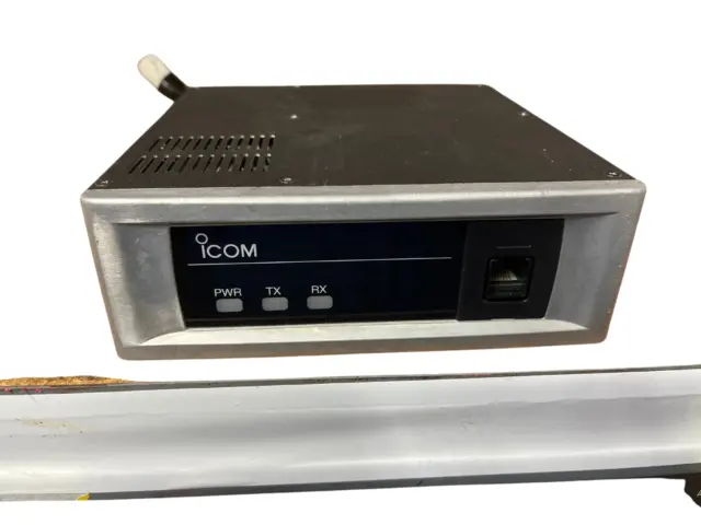 ICOM UFR6000-01 UHF IDAS dual repeater 36W