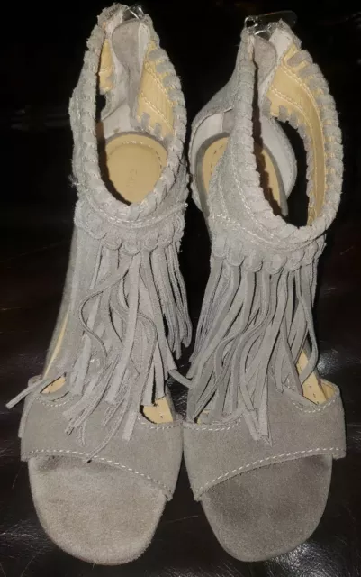 Chinese Laundry Santa Fe Suede Fringe Zipper Heel Sandals Camel Brown Size 8M