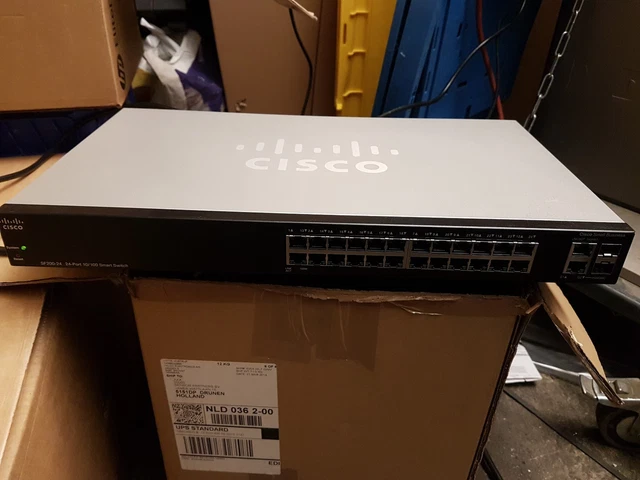 CISCO SLM224GT-EU - SF200-24 24-Port 10/100 Smart Switch de CISCO SLM224GT-EU - SF200-24 24-Port 10/100 Smart Switch de