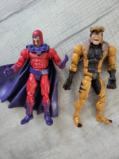 Marvel Legends Lot Sabertooth Magneto X Men Marvel Legends Lot Sabertooth Magneto X Men