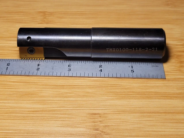 TMX 0100-118-2-21 Indexable Thread Mill with thru coolant