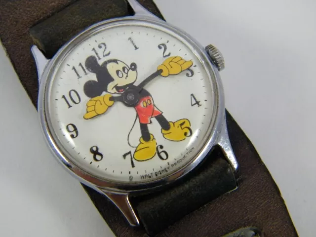 Montre Vintage Mickey Mouse Windup 3010 2470 Bracelet En Cuir Aiguilles Jaunes 2