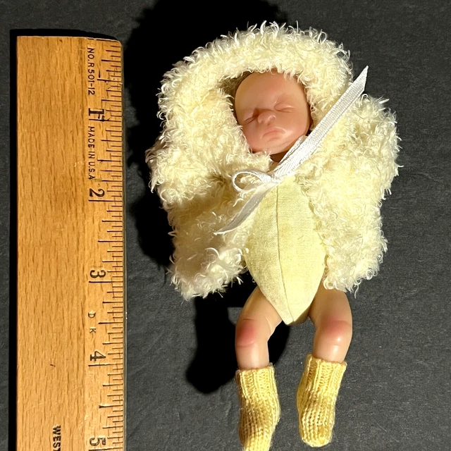 Ashton Drake Miniature Newborn Doll 4.5 in. "Good as Gold" Orig Box COA 5