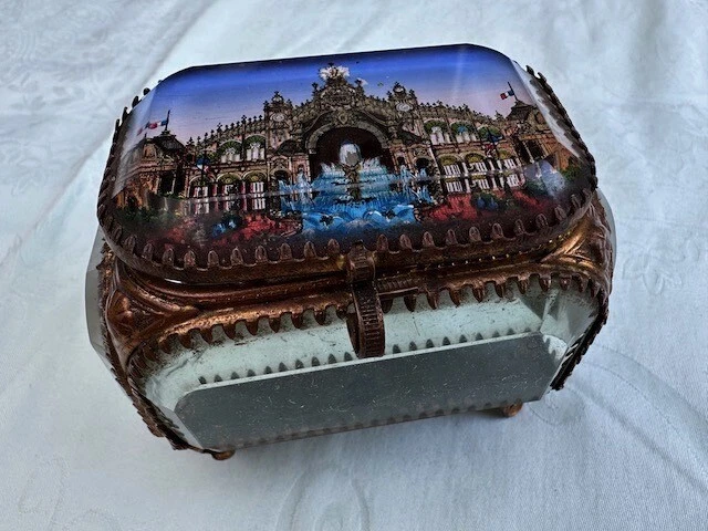 Schöne alte antike Deckeldose Schmuckschatulle Facettiertes Glas  1890/1900