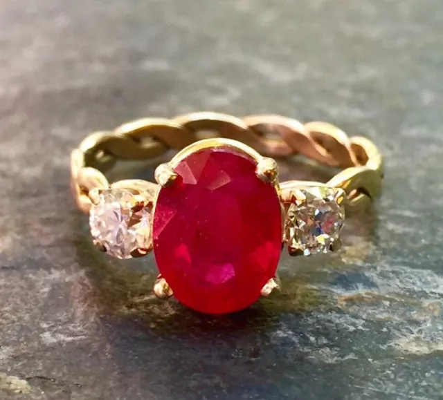 Exquisite 14K Yellow Gold 2 European Cut Diamond 2.5ct Ruby Ladies Ring Sz 7.75