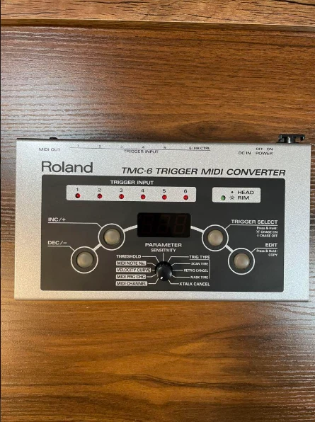 Roland TMC-6 MIDIコンバーター Roland - TMC-6 | Trigger to MIDI Converter