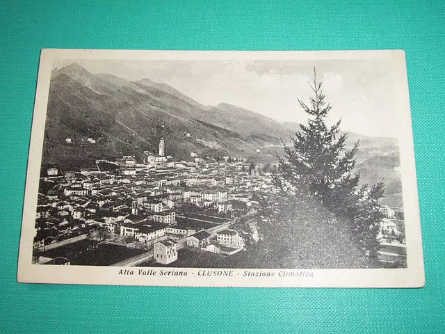 Cartolina Clusone ( Alta Valle Seriana ) - Panorama generale 1952