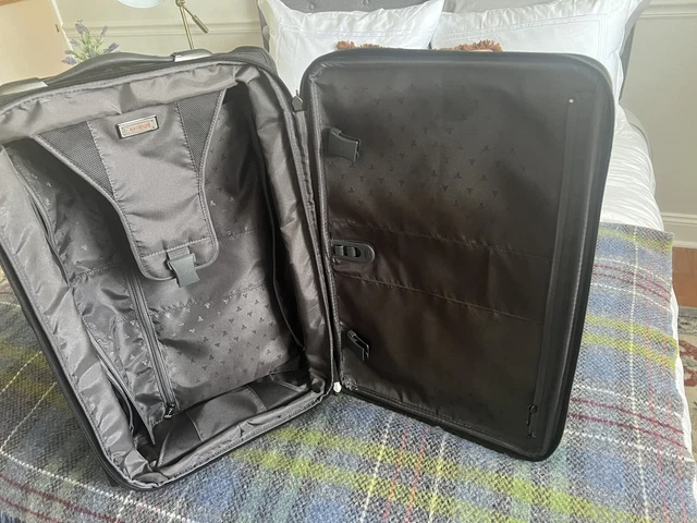 Tumi International  Alpha 20" Carry On 2 Wheeled Luggage - Black 22020D4 9